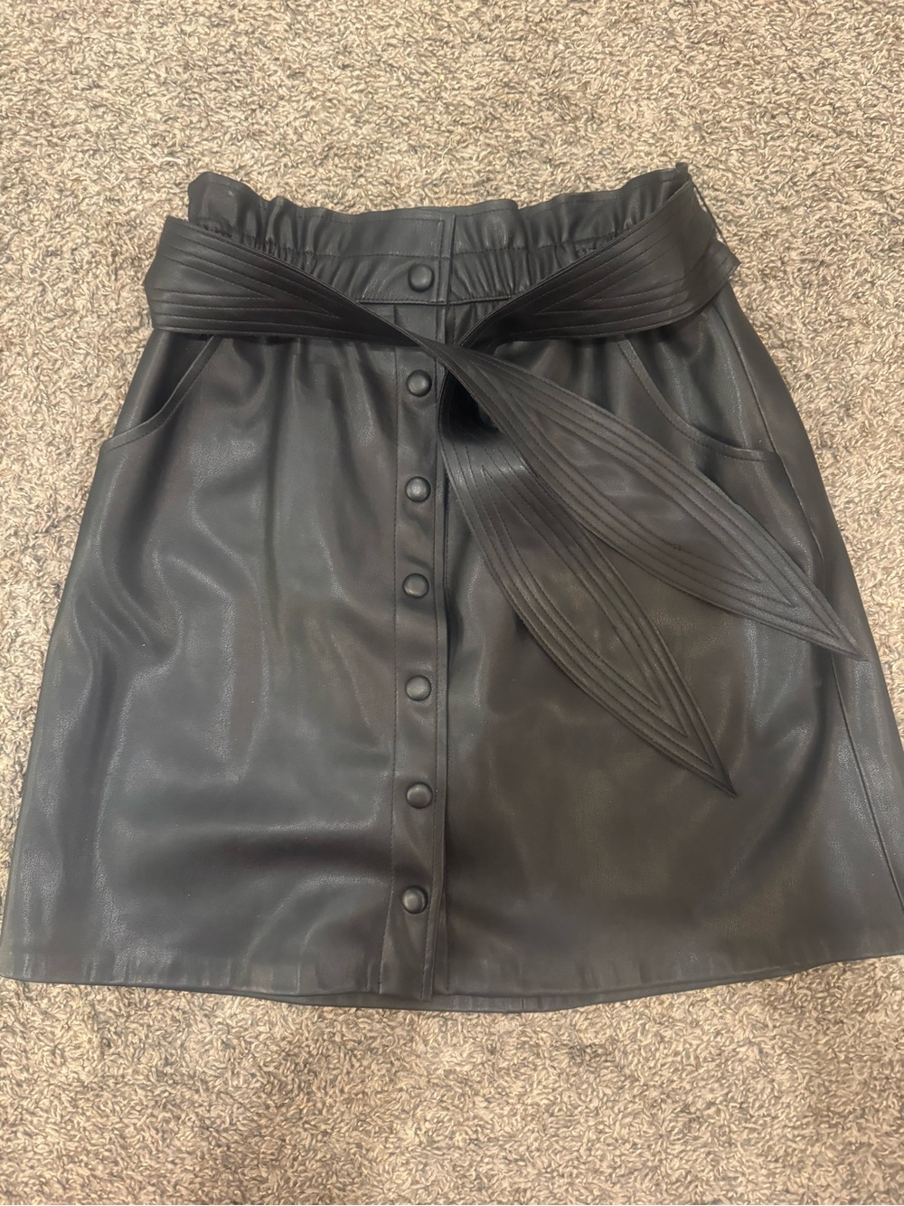 BB Dakota by Steve Madden Black Faux Leather Mini Skirt sz 4